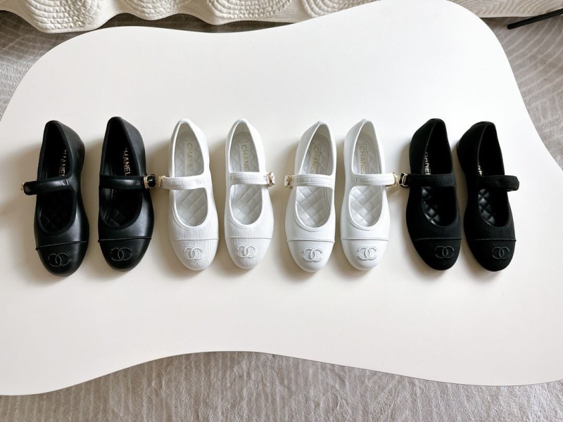 Chanel Flat Shoes